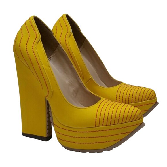 Michael Antonio YELLOW Pump Platform Pump heels. Size 5.5 NEW - Picture 1 of 7